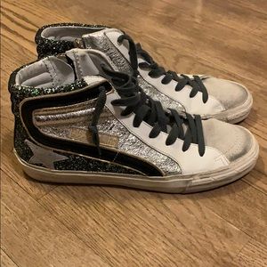 Very gently worn Golden Goose Slides, size 38